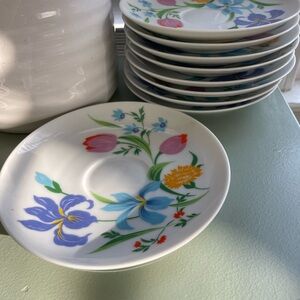 Floral  Heinrich vintage Patterned Porcelain Saucer Set